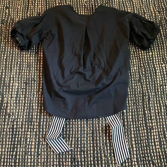 Puff sleeve black with crinoline inside - Picture 5 of 6